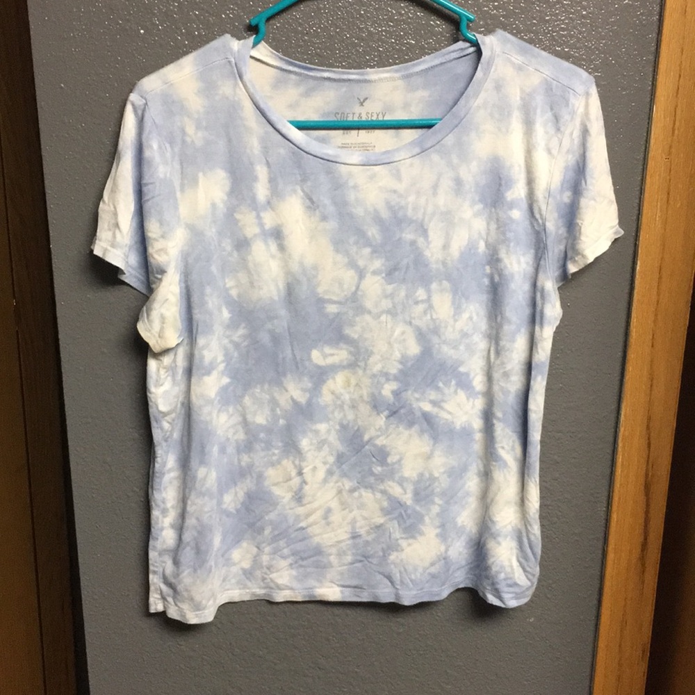 Blue American eagle shirt